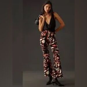 Great Preowned Condition Anthropologie Joni Flared Pull on pants